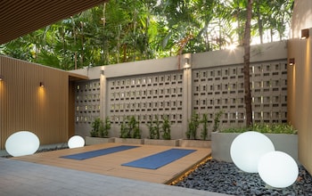 stay plus hotel bangkok