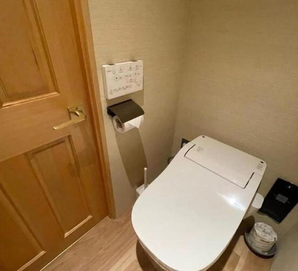hotel tomos asakusa