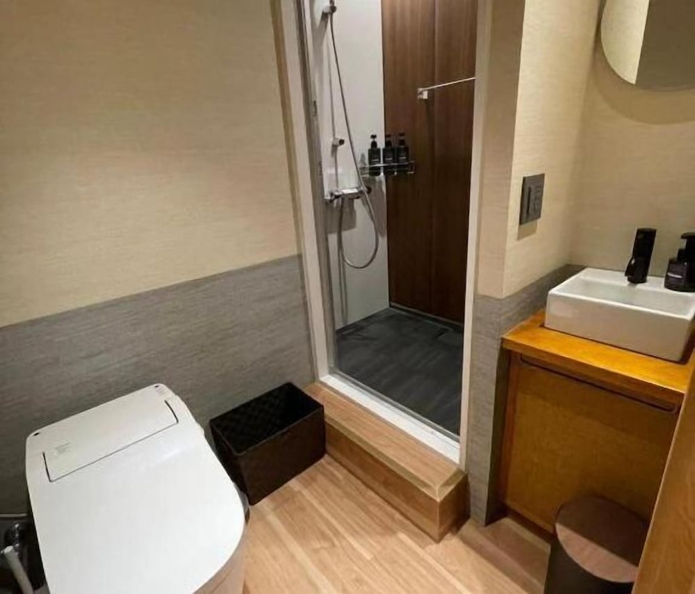 hotel tomos asakusa