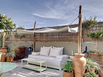riad dar chacha