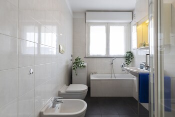 notami sky home santa giulia