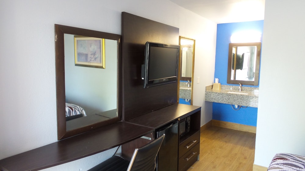 budget inn alexandria