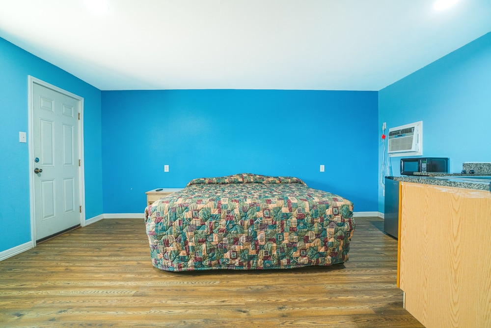 plaza motel corpus christi by oyo