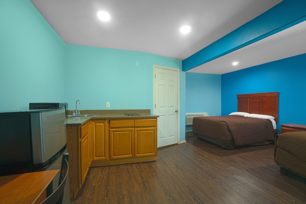 plaza motel corpus christi by oyo