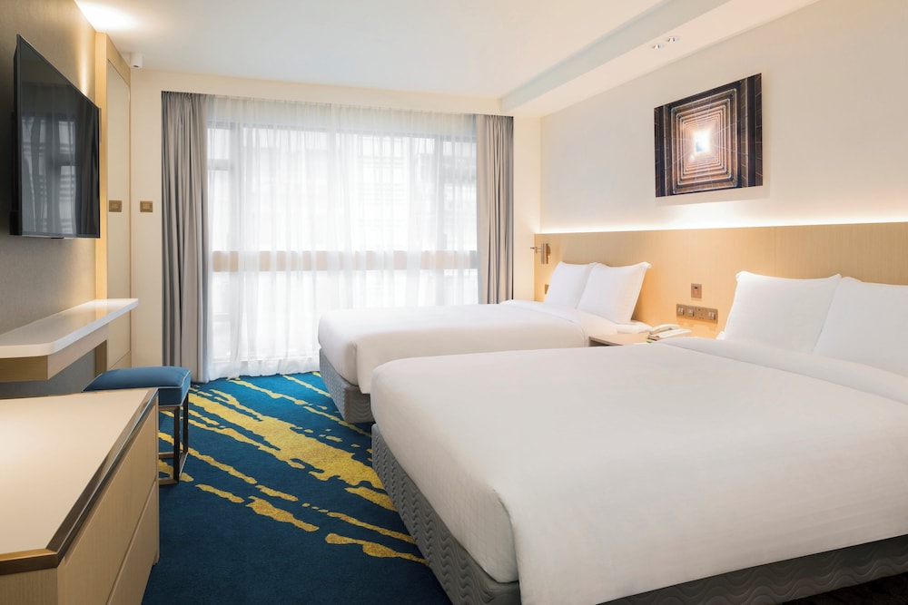 holiday inn golden mile hong kong by ihg