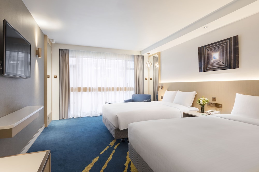 holiday inn golden mile hong kong by ihg