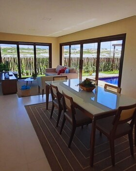 illa blue village