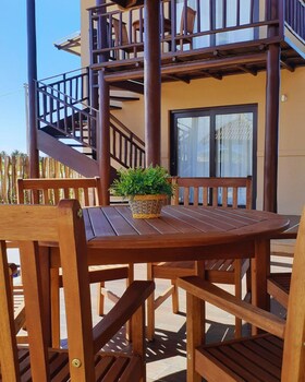 illa blue village