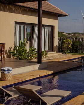 illa blue village