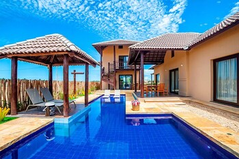 illa blue village