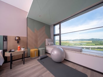 even hotels shenzhen guangming cloud park an ihg hotel