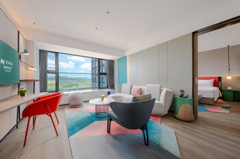 even hotels shenzhen guangming cloud park an ihg hotel