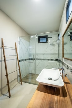 seacret kohkood resort