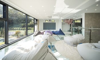 baekya pool villa and kids