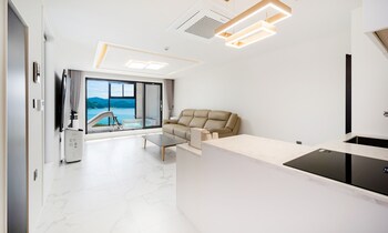 baekya pool villa and kids