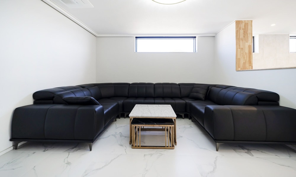 baekya pool villa and kids