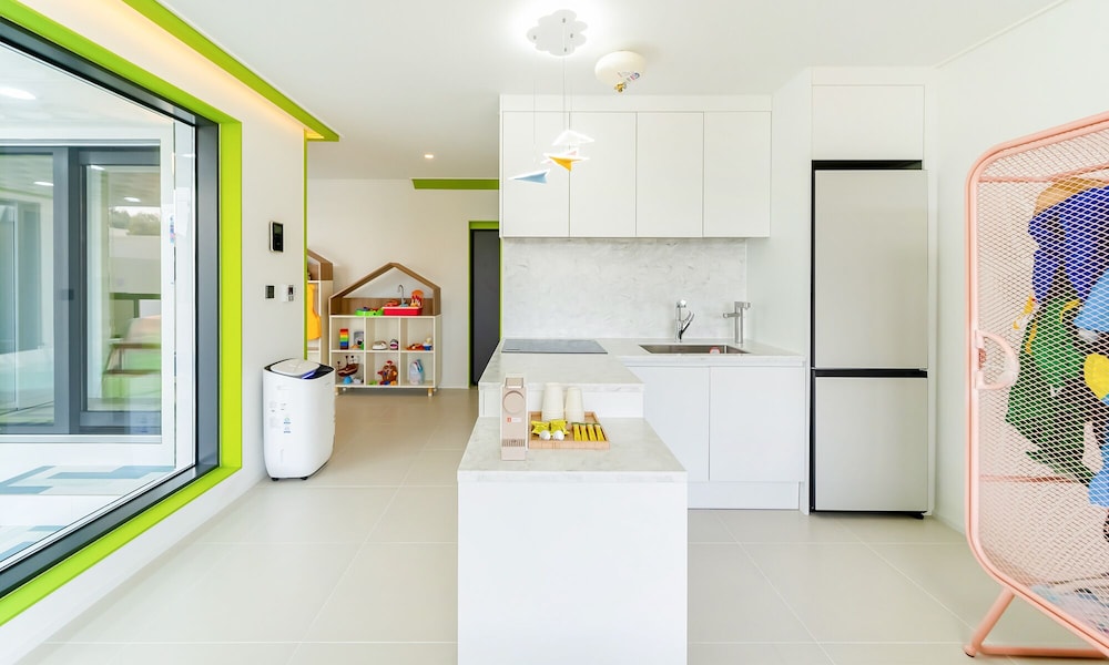 baekya pool villa and kids