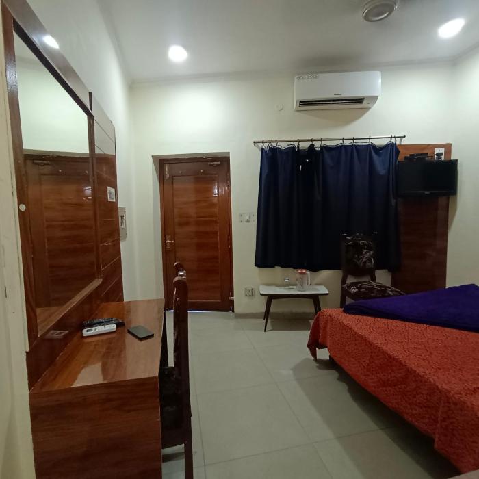 hotel ganga azure