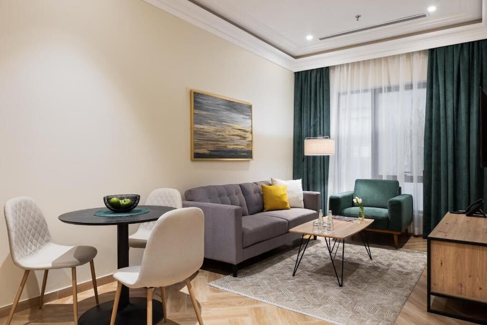 marlo hotel