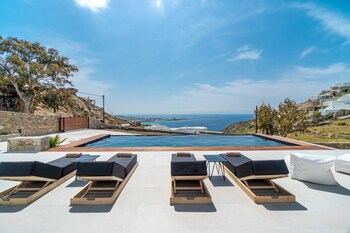 elit villa psarou