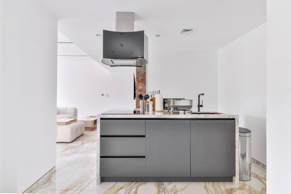 stunning 1br in bahar near jbr beach