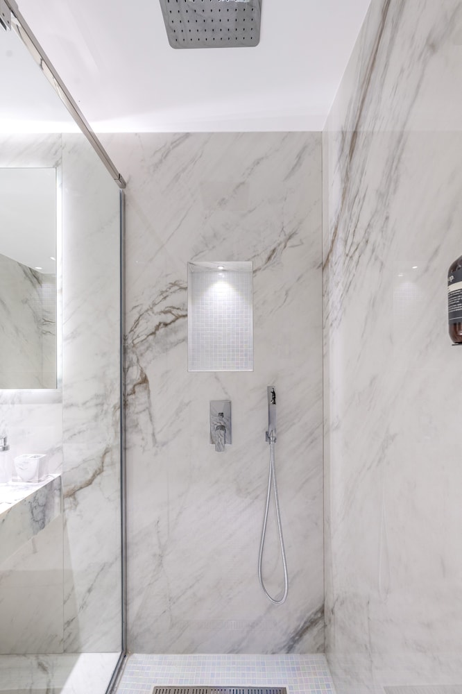 stunning 1br in bahar near jbr beach