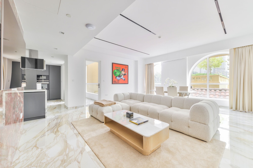 stunning 1br in bahar near jbr beach