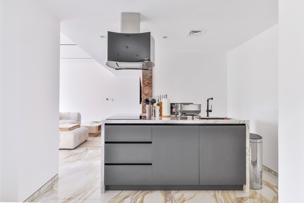 stunning 1br in bahar near jbr beach