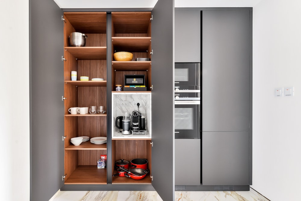 stunning 1br in bahar near jbr beach