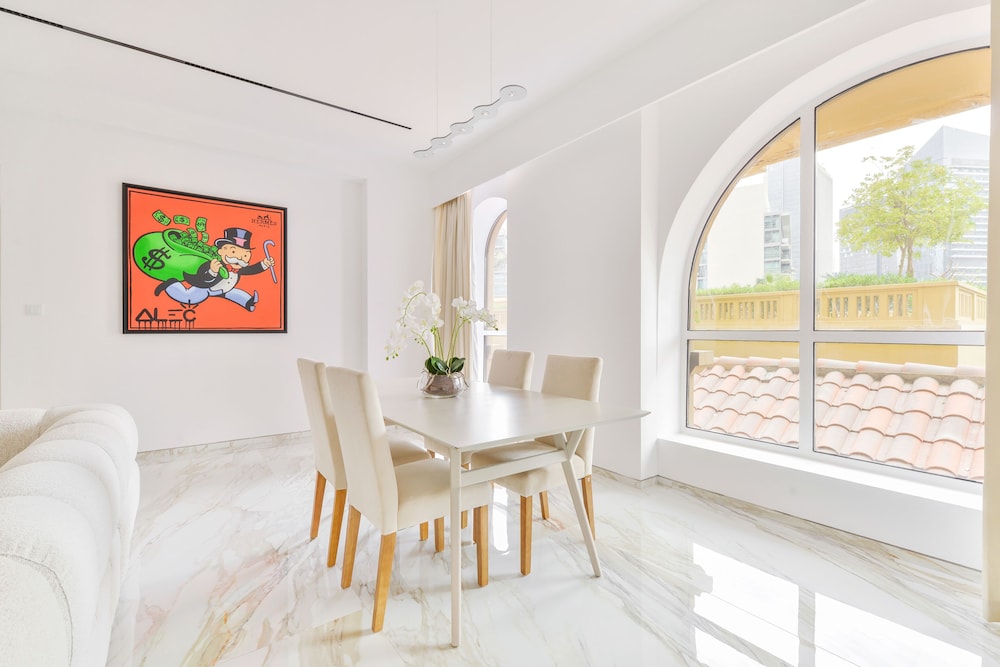 stunning 1br in bahar near jbr beach