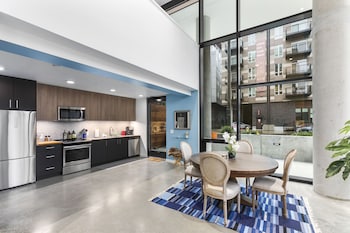 airy and open corner loft 92 walkscore