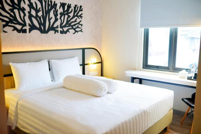 front one gosyen hotel salatiga
