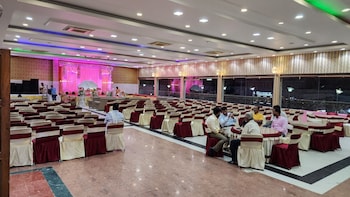 Hotel President,Golghar,3 star