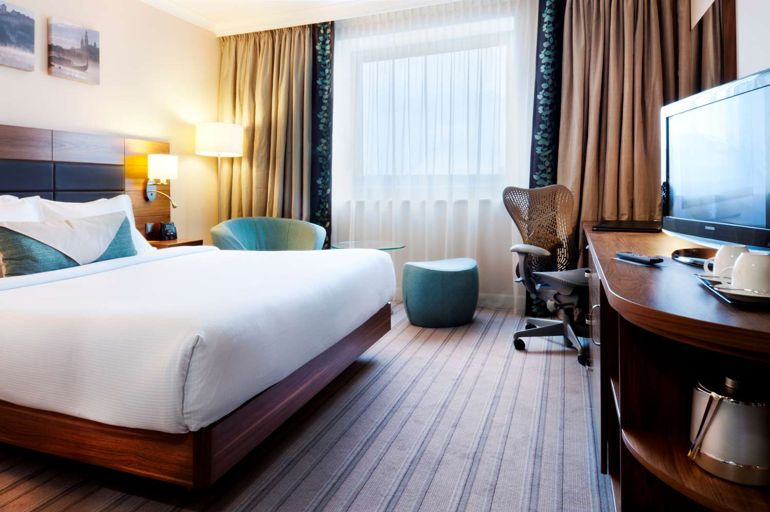 hilton garden inn krakow