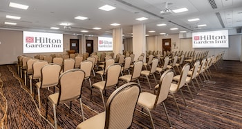 hilton garden inn krakow
