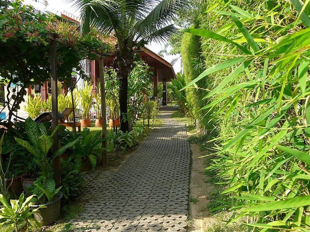bang saray village resort