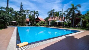bang saray village resort