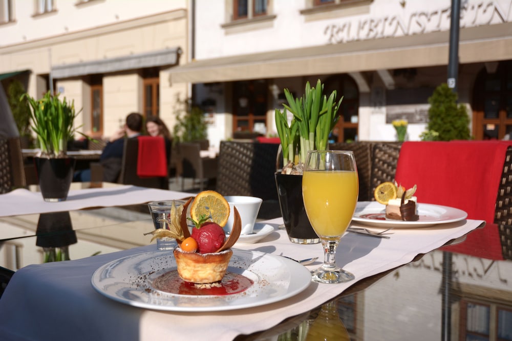 hotel rubinstein