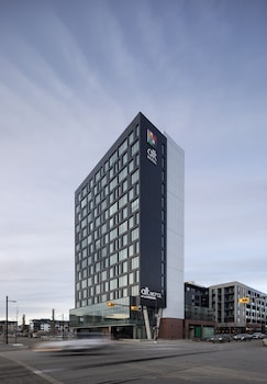 alt hotel calgary university district