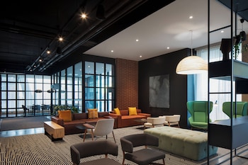 alt hotel calgary university district