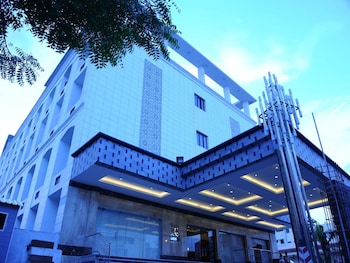 rr inn tirunelveli