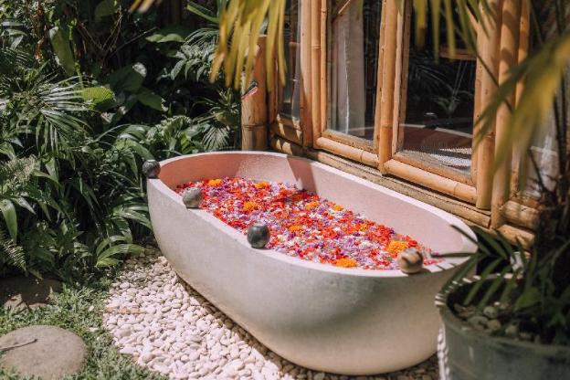 hideout bali