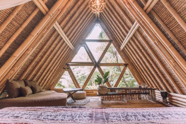 hideout bali