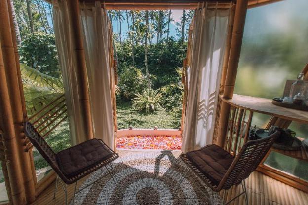 hideout bali