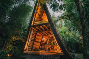 hideout bali