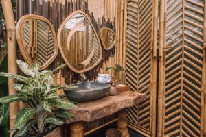 hideout bali