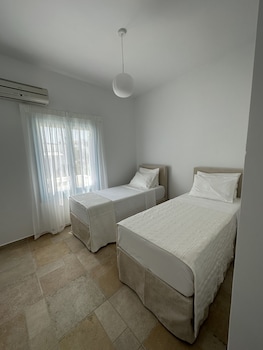 milos aquabliss beachfront villa