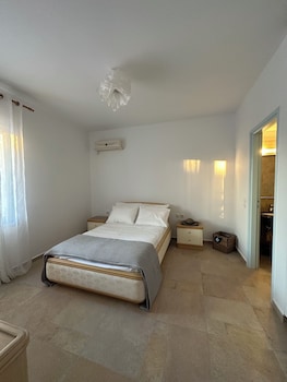 milos aquabliss beachfront villa