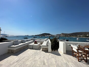 milos aquabliss beachfront villa