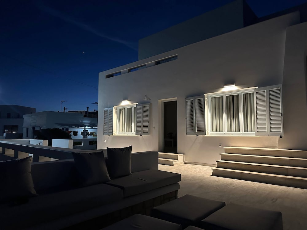 milos aquabliss beachfront villa